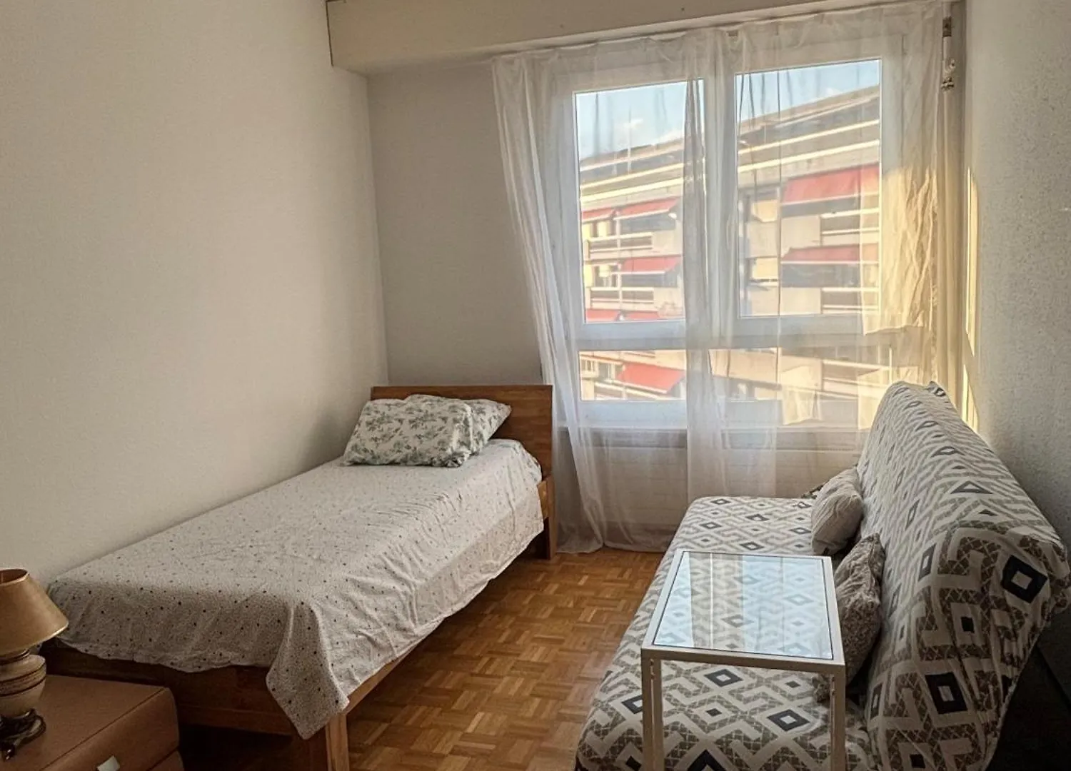 Cozy Room With View Of Mt Jura location